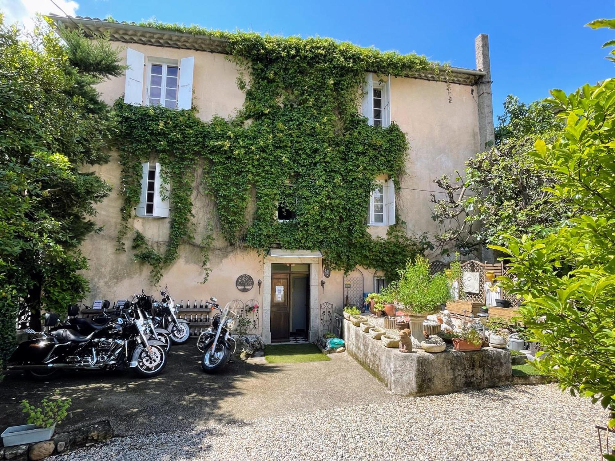 Maison Du Manoir Vallon-Pont-dʼArc Exterior foto